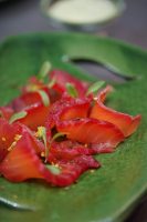 gravlax de saumon betterave.jpg