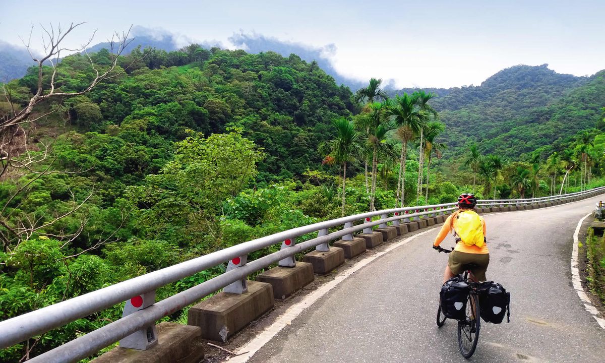 Exploring Taiwan By Bike