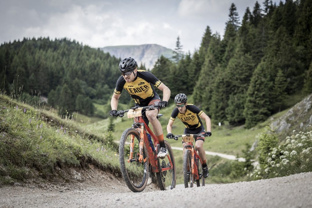 MAXXIS BIKE Transalp 2022 awards prize money again, awarding 20,000 euros for the fastest teams